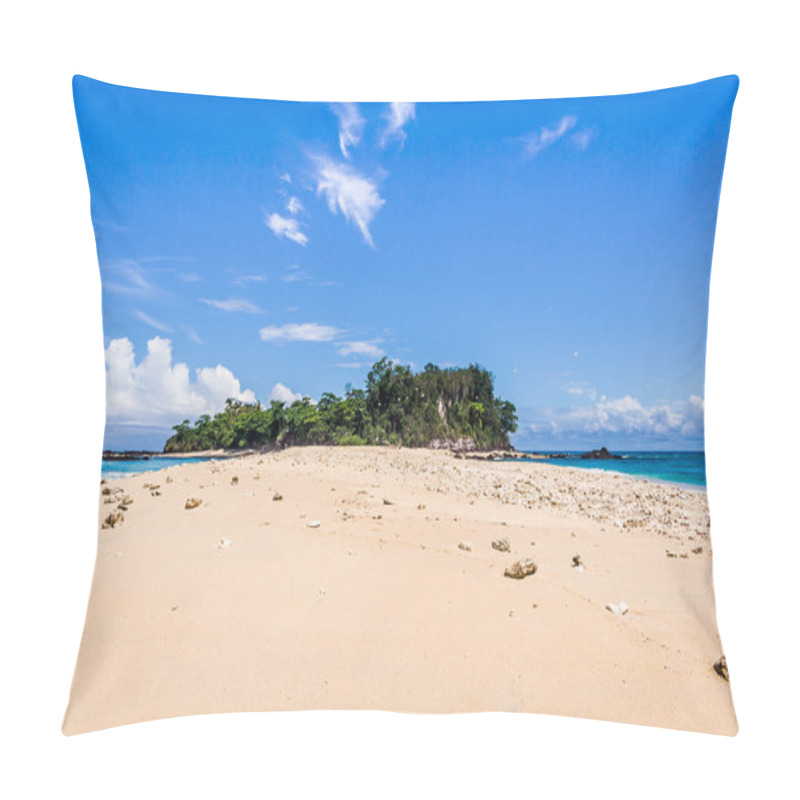 Personality  Island And Sandbank Pillow Covers