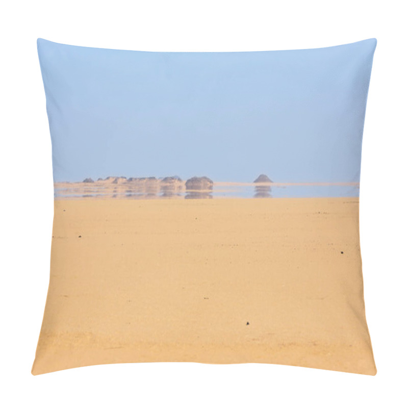 Personality  Looking At A Mirage In The Desert Between Abu Simbel And Aswan Pillow Covers