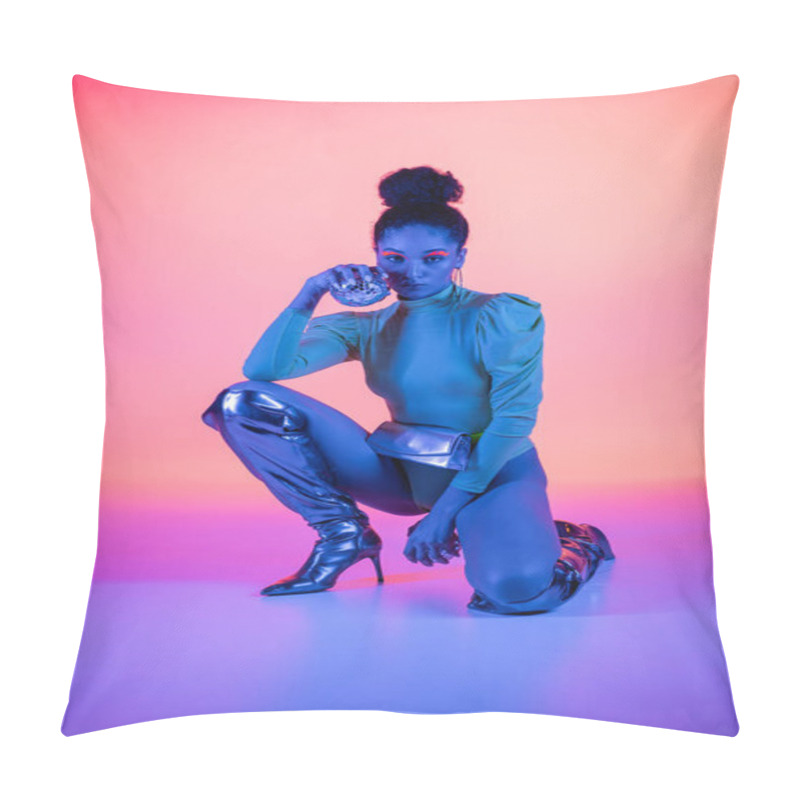 Personality  Trendy African American Woman With Neon Visage Holding Disco Balls On Pink And Purple Background Pillow Covers