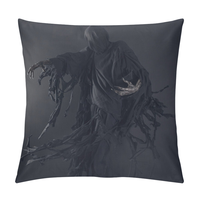 Personality  Death On A Black Background, Dementor Pillow Covers