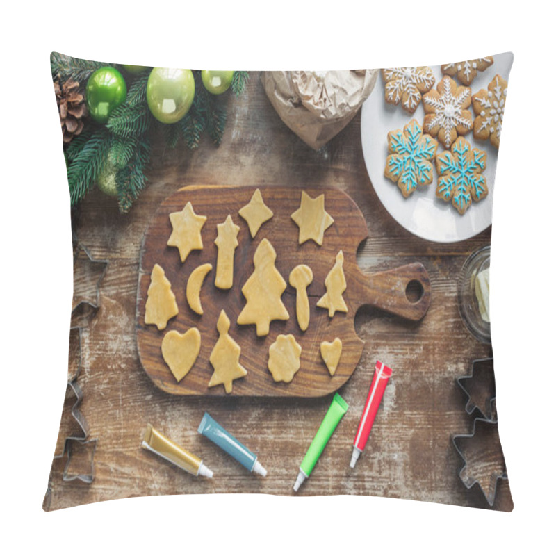 Personality  Top View Of Arrangement Of Raw Dough, Food Grade Ink For Christmas Cookies Bakery And And Christmas Wreath On Wooden Tabletop Pillow Covers