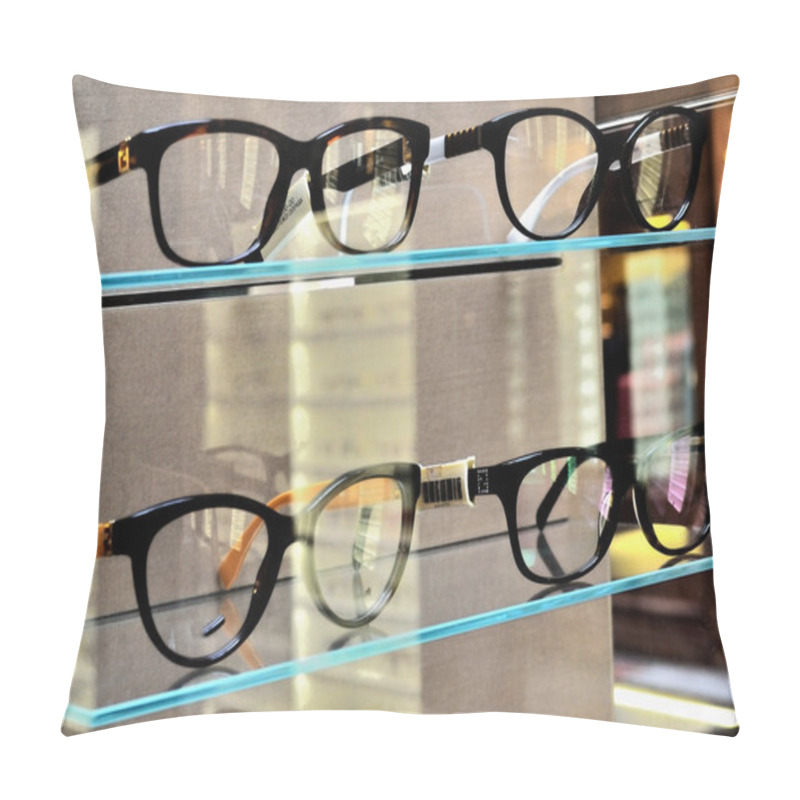 Personality  Sale Of Eyeglass Frames  Pillow Covers