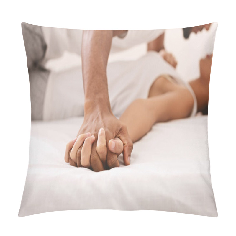 Personality  Passionate African Couple Making Love In Bed Pillow Covers