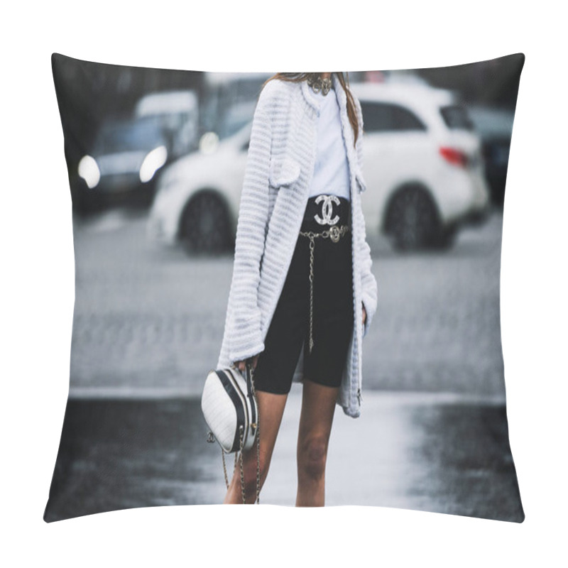 Personality  Paris, France - March 05, 2019: Street Style Outfit Before A Fashion Show During Milan Fashion Week - PFWFW19 Pillow Covers