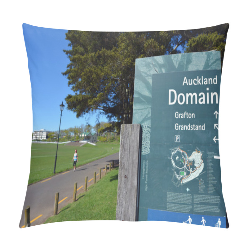 Personality  Auckland Domain - New Zealand Pillow Covers