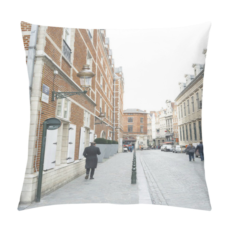 Personality  Beautiful Street Architecture Of Old European Town Pillow Covers