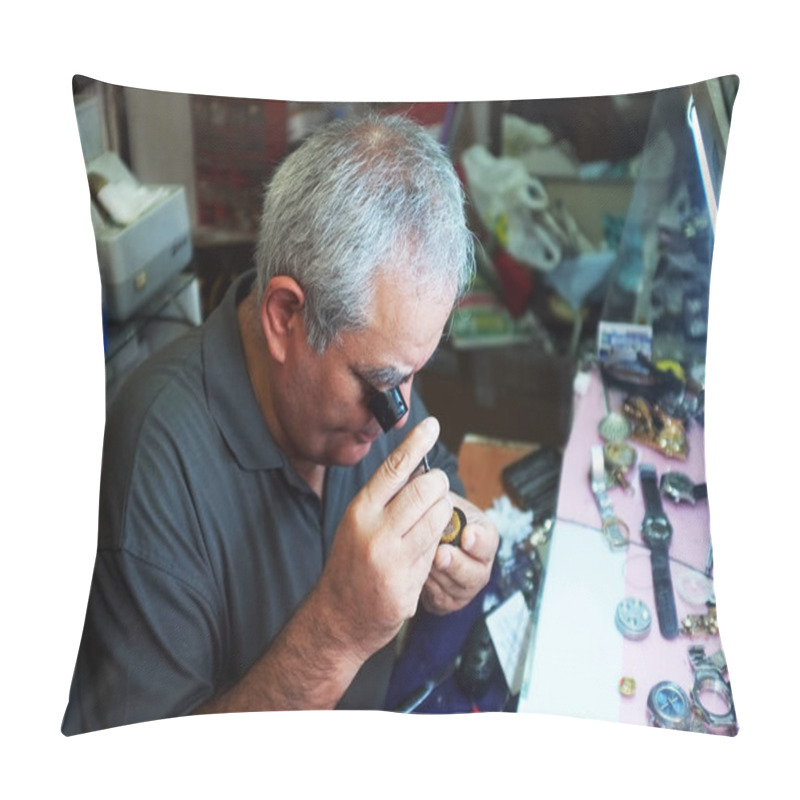 Personality  Traditional Watchmaker Pillow Covers