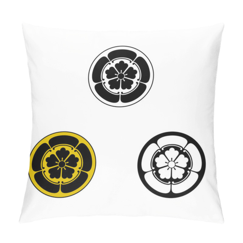 Personality  Oda Samurai Crest. Vector Graphic Of The Crest Known As Mon Of The Japanese Samurai Clan. Pillow Covers