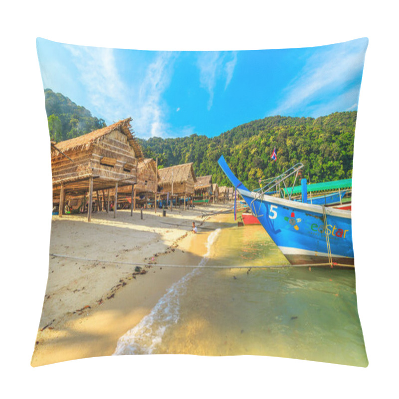 Personality  Thai Traditional Long-tail Diesel Boat Pillow Covers