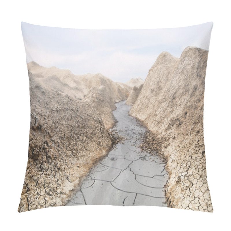 Personality  Muddy Volcano Pillow Covers