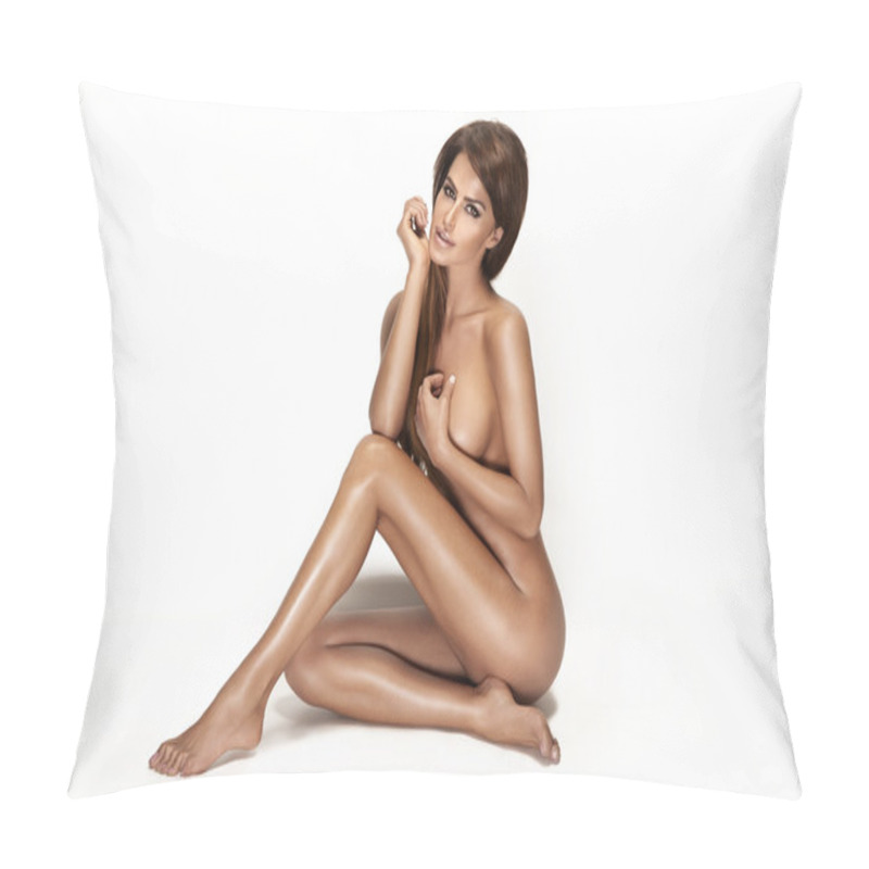 Personality  Picture Of Healthy Naked Beautiful Woman Over White Pillow Covers