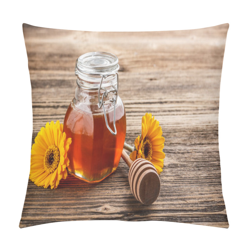 Personality  Sweet Honey In Jar Pillow Covers