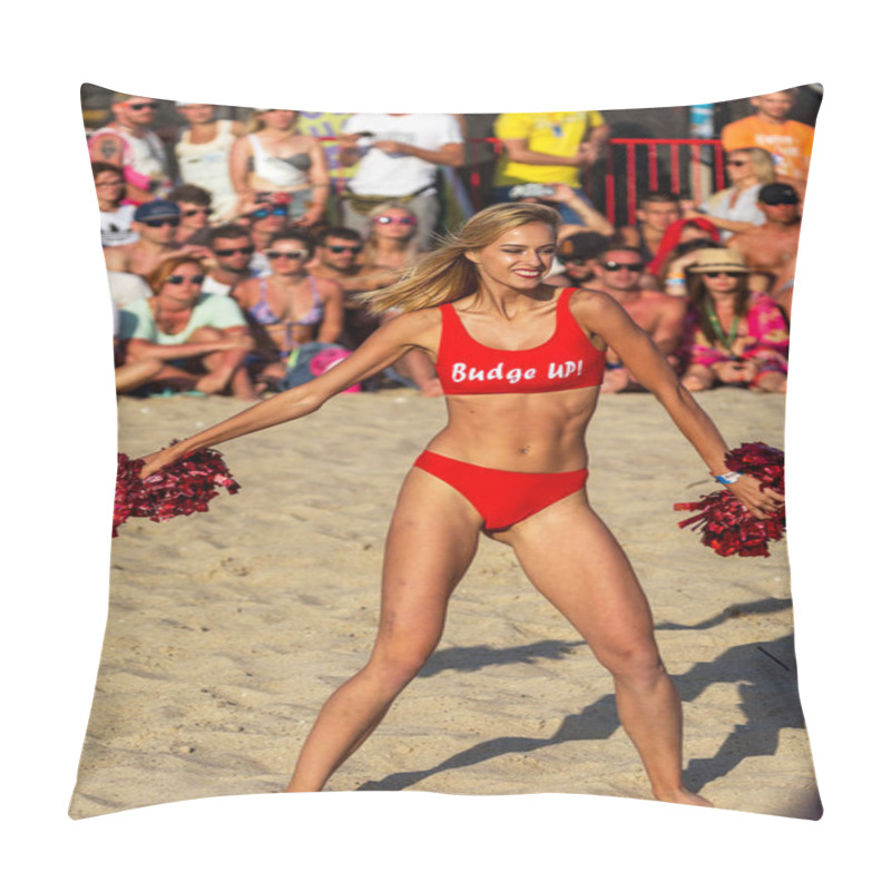 Personality  ODESSA, UKRAINE - August 26, 2017: Championship Of Ukraine In Cheerleading At Sea During Festival Z-Games. Beautiful Young Sports Girls Cheerleaders Perform In Sand Of Beach At Festiva Pillow Covers