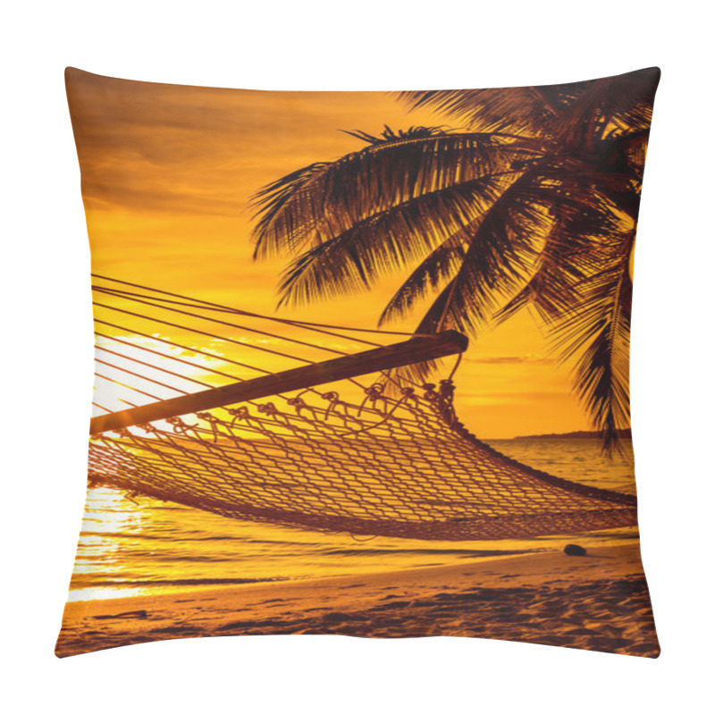 Personality  Palm Tree With Hammock Pillow Covers