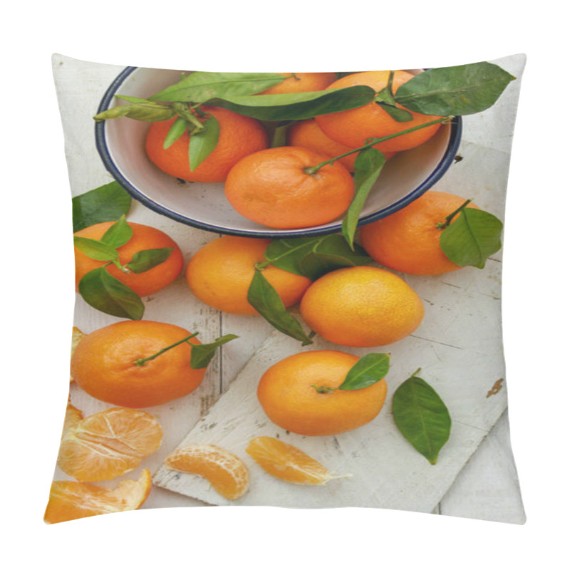 Personality  Clementine Orange Fruit On The Table Pillow Covers