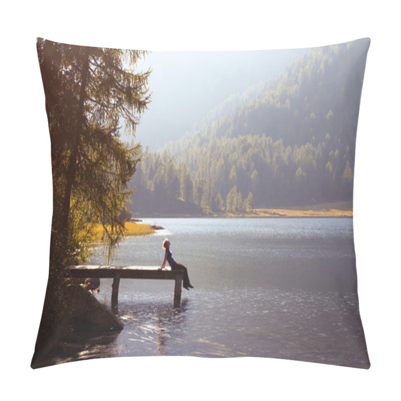 Personality  Woman On The Mountain Lake Pillow Covers