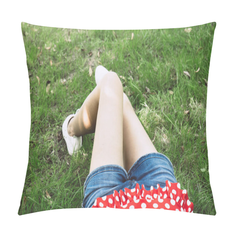 Personality  Slender Naked Female Tanned Legs Top View On The Green Grass. Woman Resting In The Park In Summer Pillow Covers