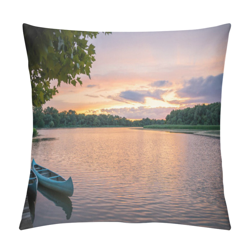 Personality  Small Dock And Boat At The Lake Pillow Covers