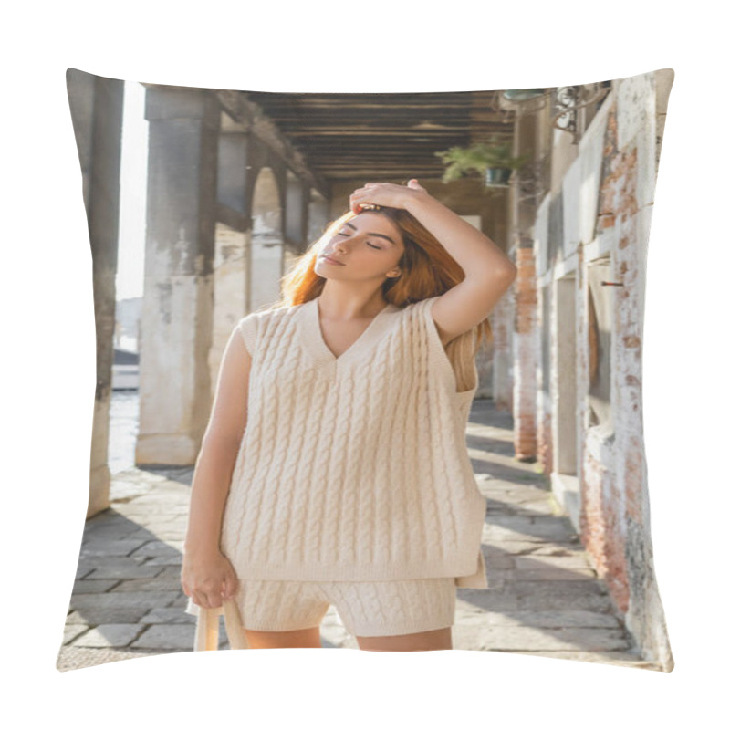 Personality  Young Woman With Closed Eyes Fixing Hair On Venetian Street Pillow Covers