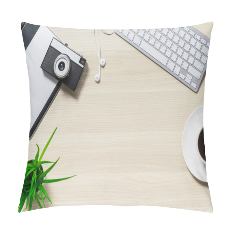 Personality  Top View Of Workplace Pillow Covers