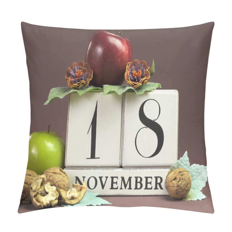 Personality  Save The Date Calendar For Every Individual Day In November Pillow Covers