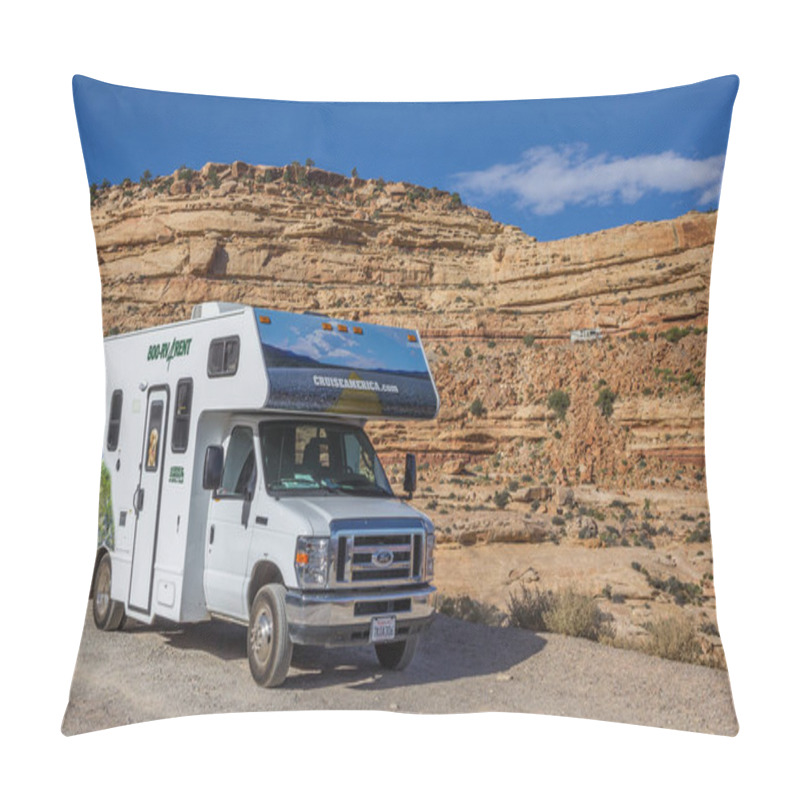 Personality  Motorhome On The Moki Dugway In Arizona, USA Pillow Covers