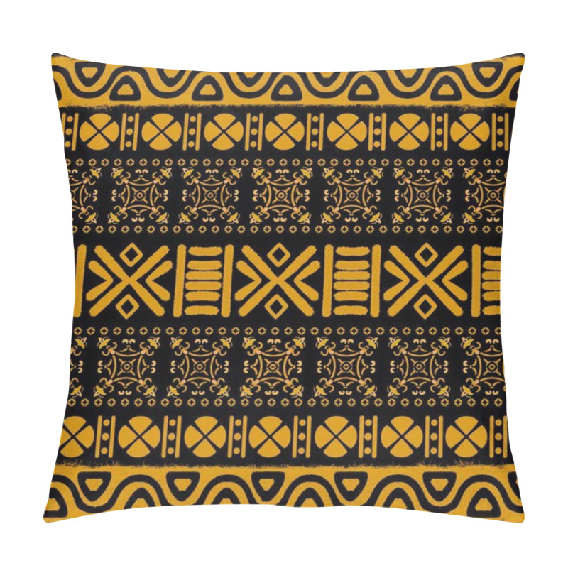 Personality   Egyptian African Ethnic Art, Features Rich Brown Tones That Evoke The Timeless Beauty Of Egypt's  Ethnic Cultural Heritage. Perfect For The Textile Industry, This Pattern Adds A Touch Of Historical Elegance To Modern Fabric Creations. Pillow Covers