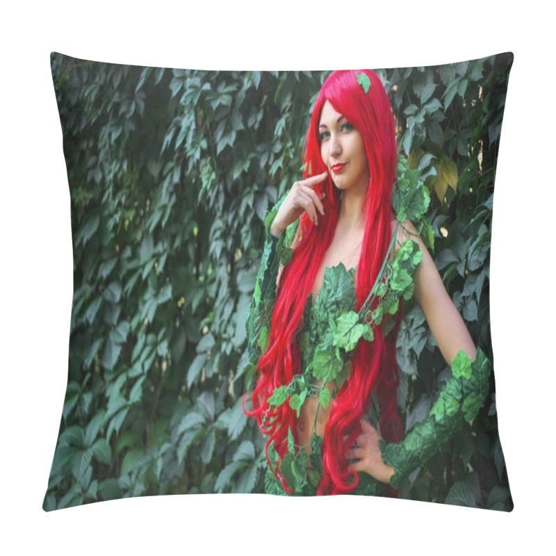 Personality  Portrait Of Sexy Super Hero Female Cosplay Characte Pillow Covers