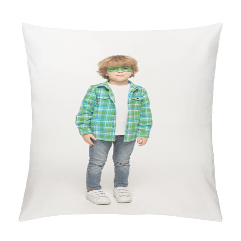 Personality  Cute Boy With Gecko Mask Painted On Face Looking At Camera On White Background Pillow Covers