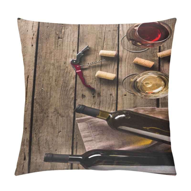 Personality  Two Bottles Of Wine And Wineglasses Pillow Covers