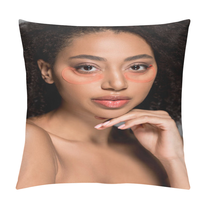 Personality  Nude African American Girl With Hydrogel Eye Patches, Isolated On Grey Pillow Covers