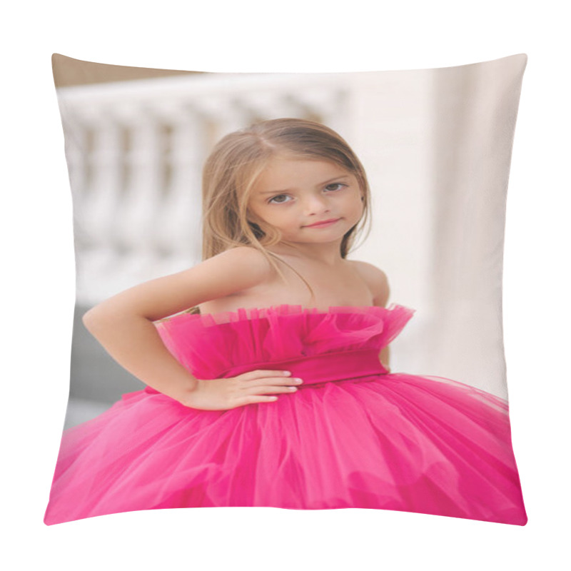 Personality  Cute Little Girl Model In Fluffy Pink Dress Posing To Photographer Pillow Covers