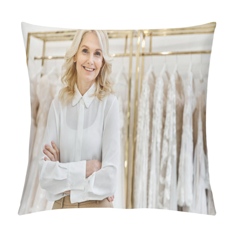 Personality  A Middle-aged, Beautiful Shopping Assistant Stands In Front Of A Rack Of Wedding Dresses In A Luxurious Bridal Salon. Pillow Covers