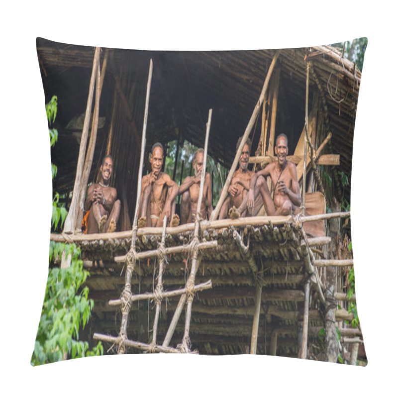 Personality  Group Of Papuan Korowai Tribe In House On Tree Pillow Covers