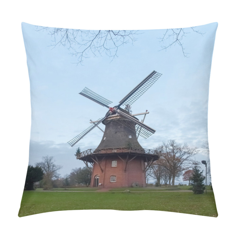 Personality  Bad Zwischenahn, Windmill In The Open-air Museum Pillow Covers