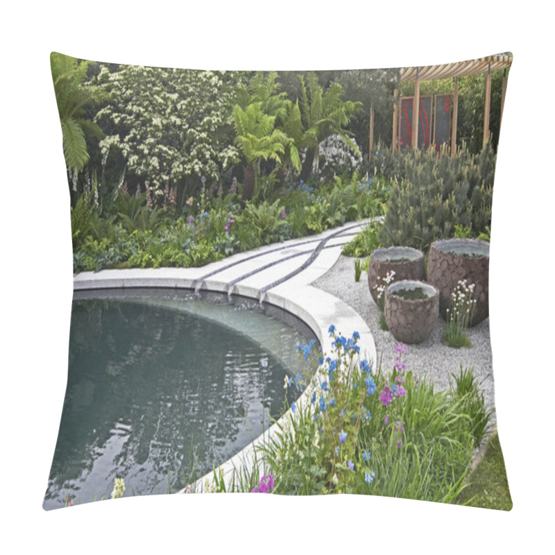 Personality  A Natural And Organic Garden With Reference To Cornish Gardens And Landscape Pillow Covers