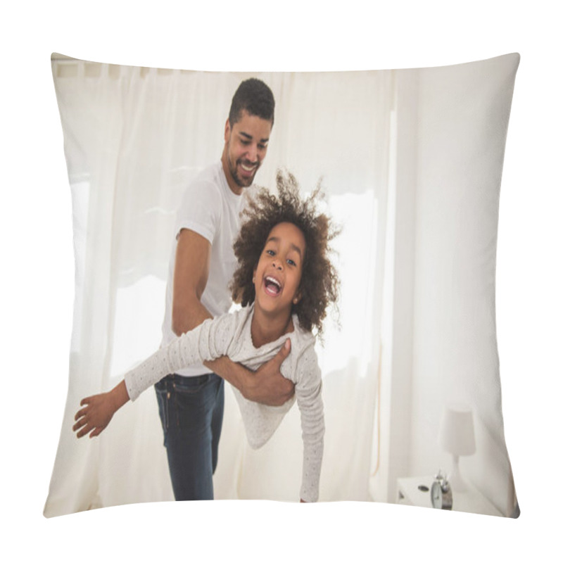 Personality  I Feel I Can Fly Pillow Covers