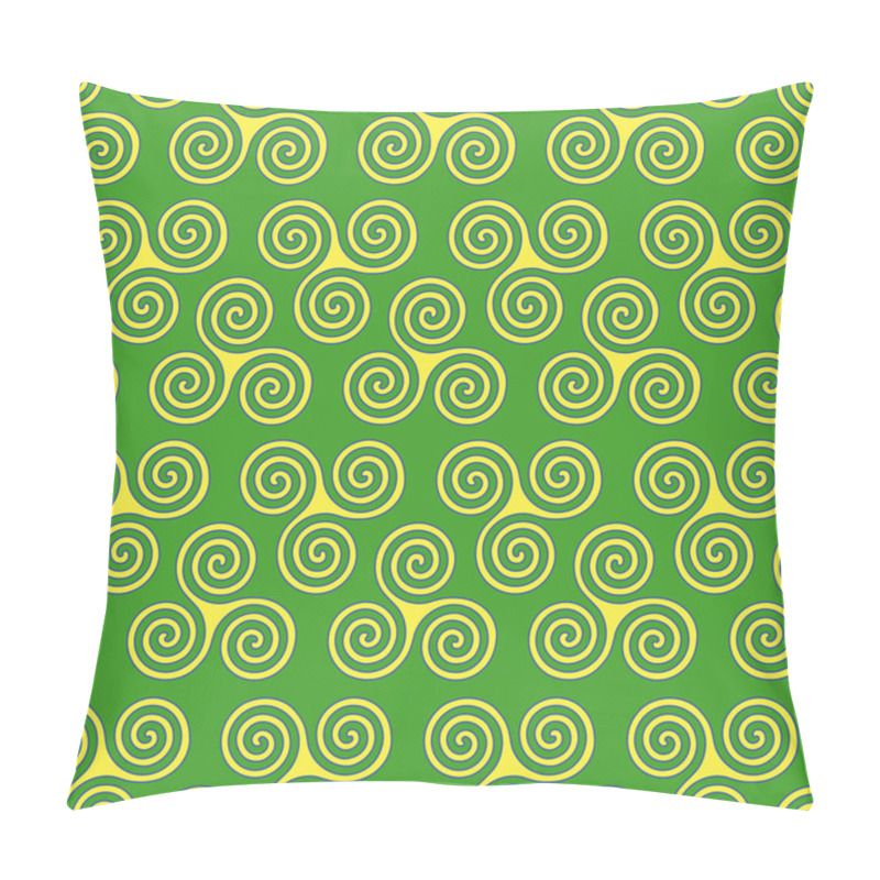 Personality  Seamless Pattern With Triple Spiral Shapes Pillow Covers