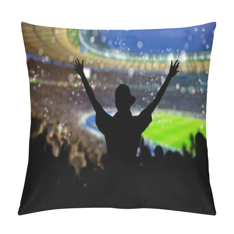 Personality  Crowd On The Stadium Pillow Covers