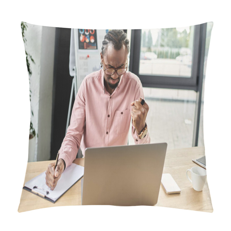 Personality  A Digital Nomad, Focused And Determined, Expresses Joy After Achieving His Goal During Work. Pillow Covers