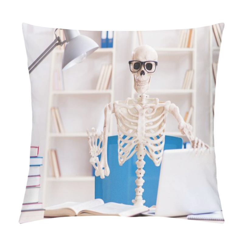 Personality  Student Skeleton Preparing For Exams Pillow Covers