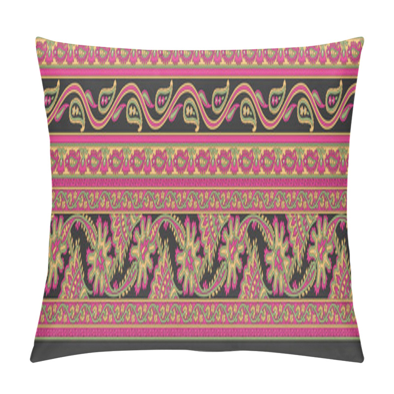 Personality  Seamless Traditional Paisley Border Pillow Covers