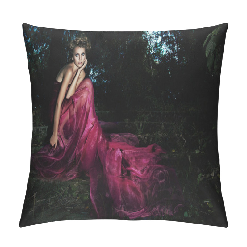 Personality  Lovely Nymph In Crimson Dress Sitting On Stairs In The Nocturnal Park Pillow Covers