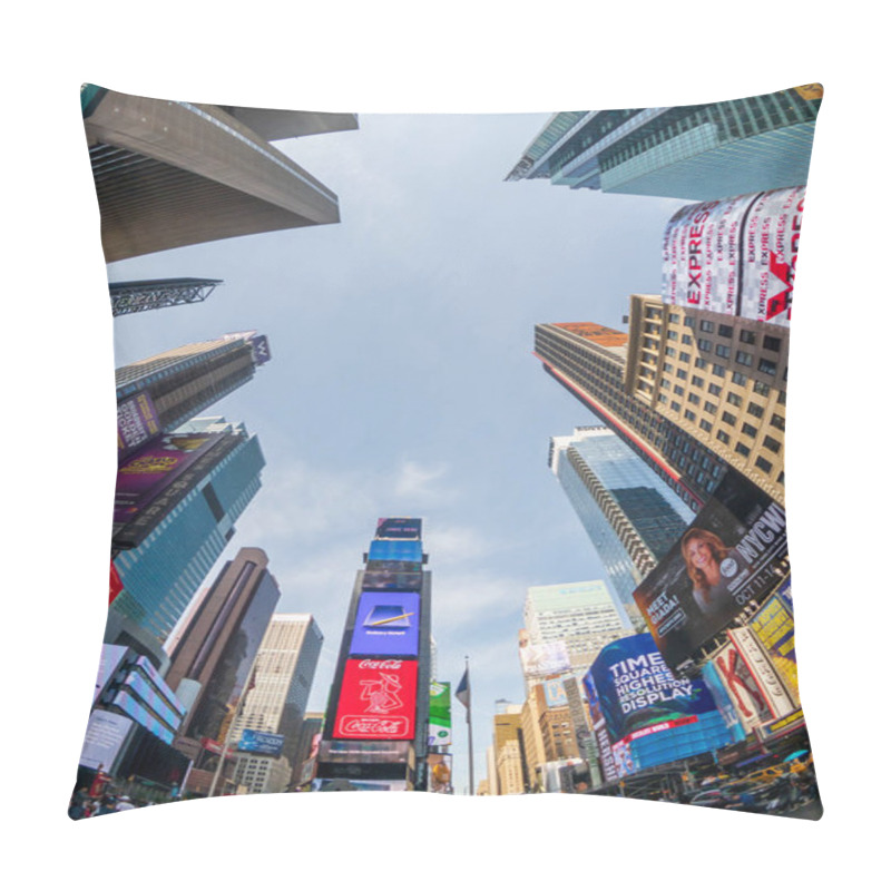 Personality  Famous Attraction Place Time Square Day Time Cityscape Pillow Covers