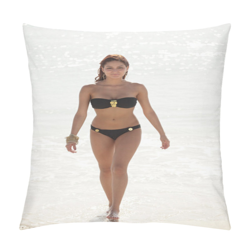 Personality  Woman In A Bikini Walking Out Of The Ocean Pillow Covers