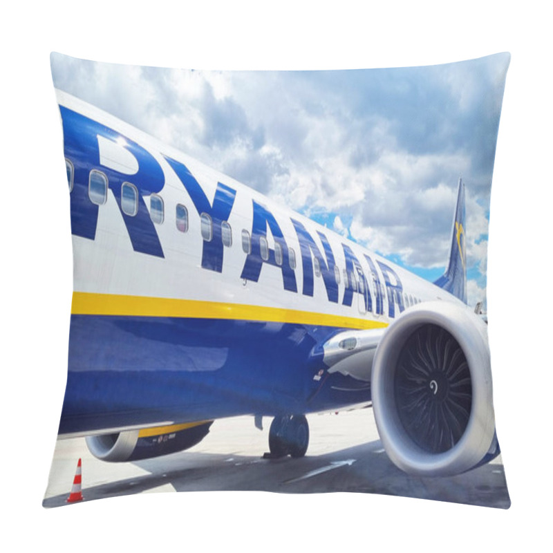 Personality  Wroclaw, Poland, June 18, 2024: Ryanair Aircraft Parked On The Tarmac With Visible Jet Engine And Branding, Set Against A Partially Cloudy Blue Sky. Highlights The Scale And Modern Design Of Commercial Airplanes, Suitable For Themes Of Travel, Aviati Pillow Covers