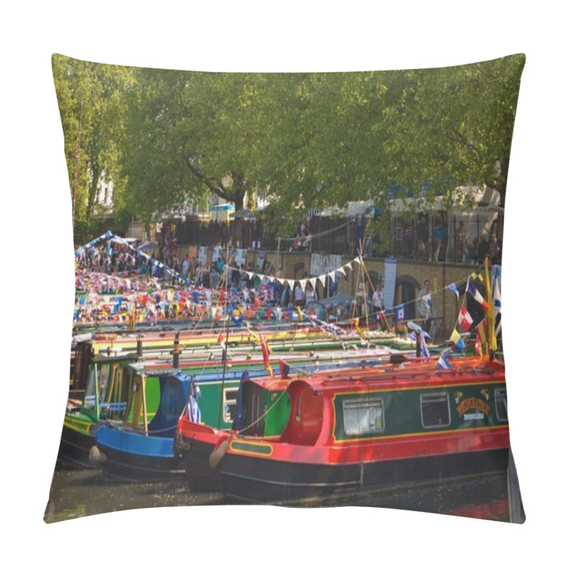 Personality  Narrow Boats In Traditional Colours In London's Little Venice, Wait For The Start Of The Annual Canalway Cavalcade. Pillow Covers