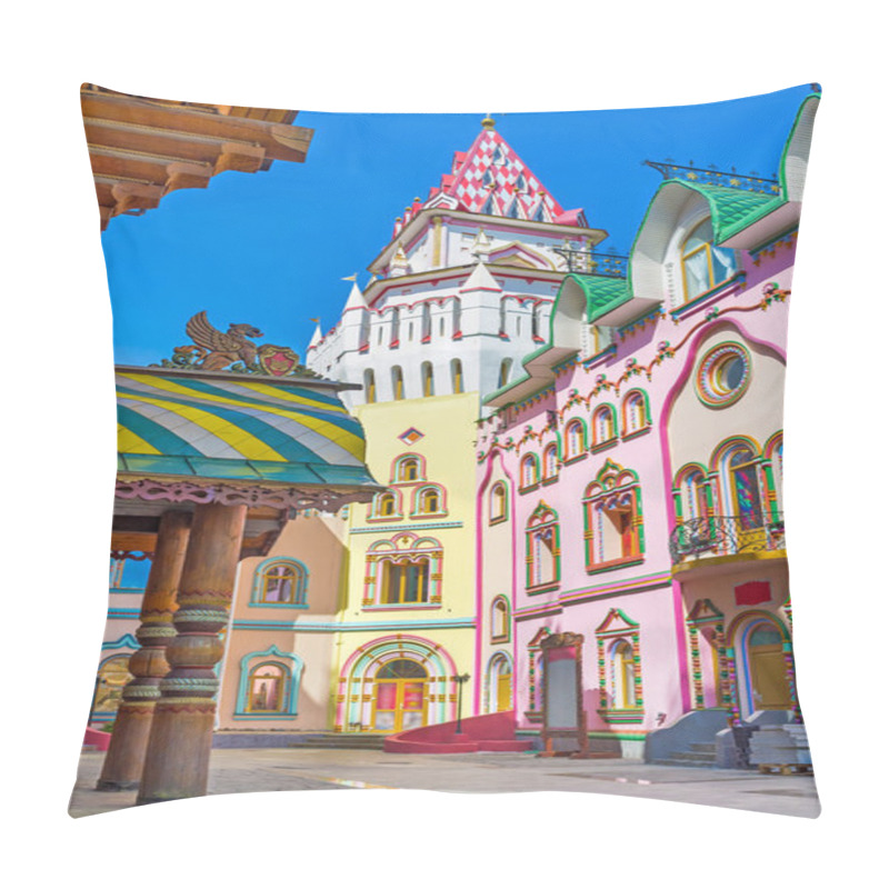 Personality  The Corner Tower Pillow Covers