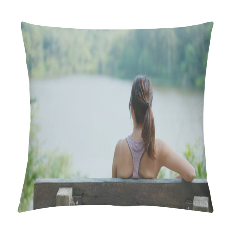 Personality  Woman Look At The Park Pillow Covers