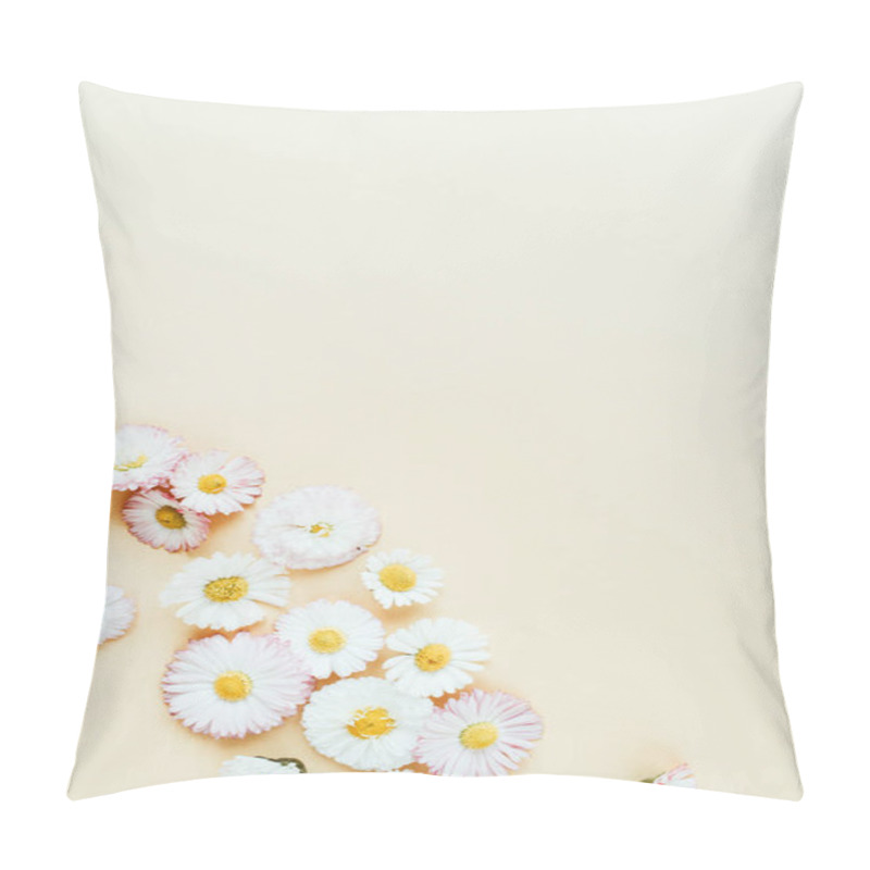 Personality  Daisy Chamomile Flower Buds On Pastel Background. Flat Lay, Top View Minimal Summer Floral Pattern Composition. Pillow Covers